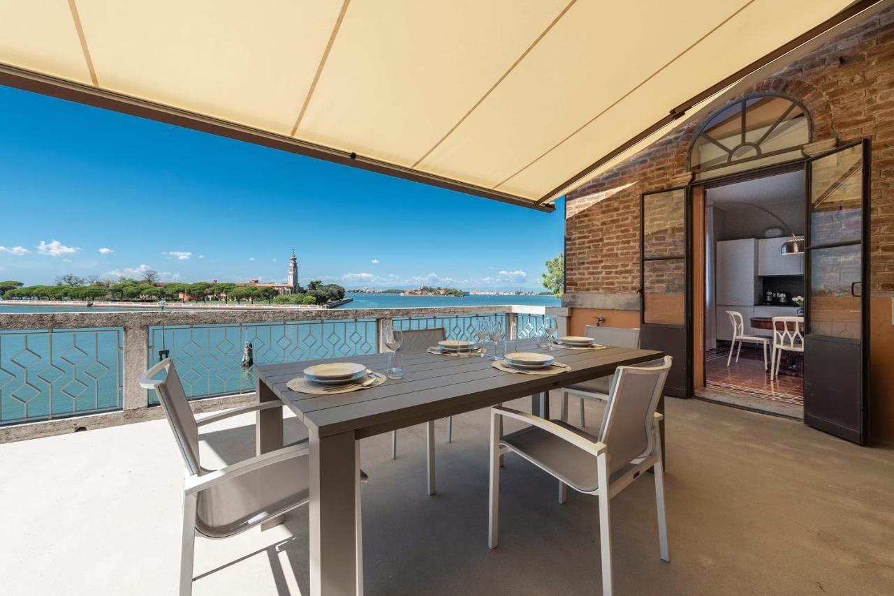 Ca' Delle Contesse - Villa On Lagoon With Private Dock And Spectacular View Lido di Venezia Kültér fotó